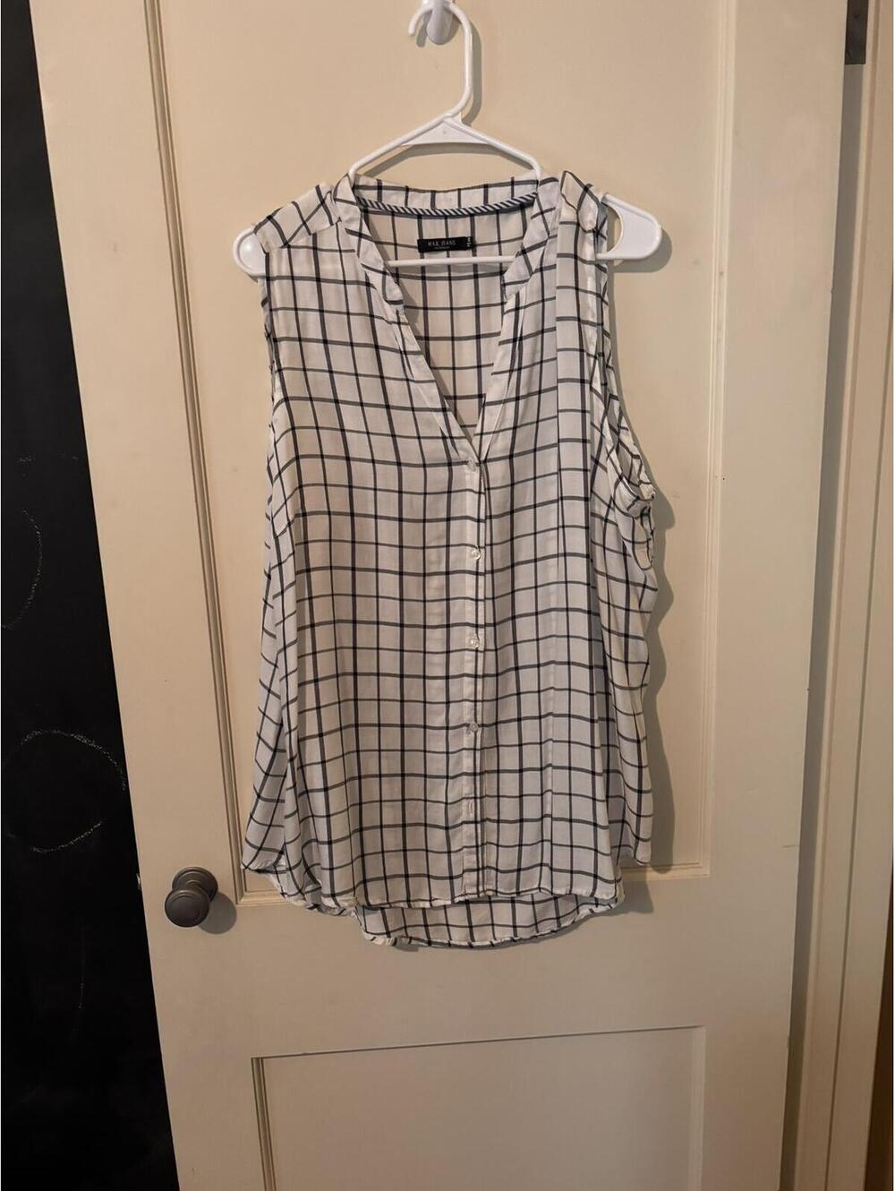 Max Jeans Sleeveless Checkered Blouse